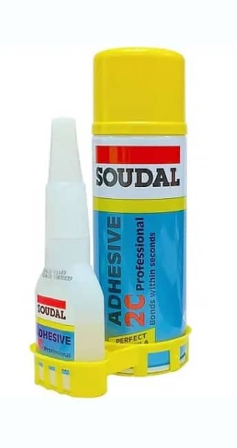 SOUDAL Двукомпонентно цианоакрилатно лепило 100мл + спрей 400мл.
