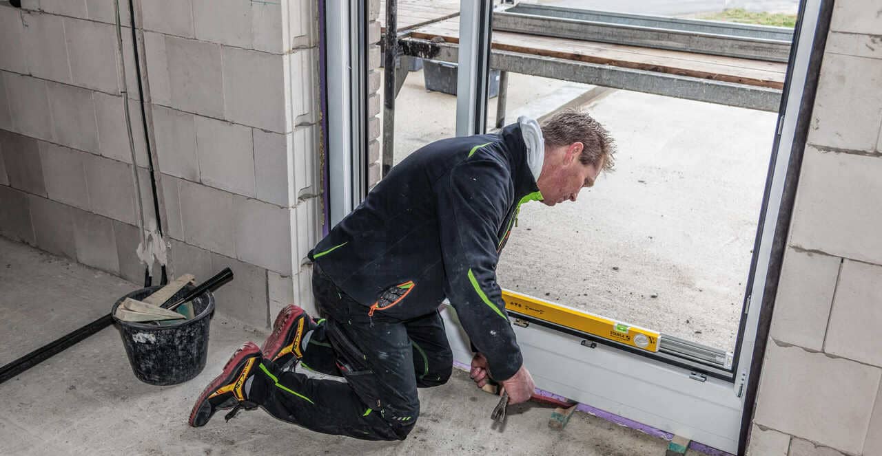 STABILA Aлуминиев телескопичен нивелир type 80 T 80-127см