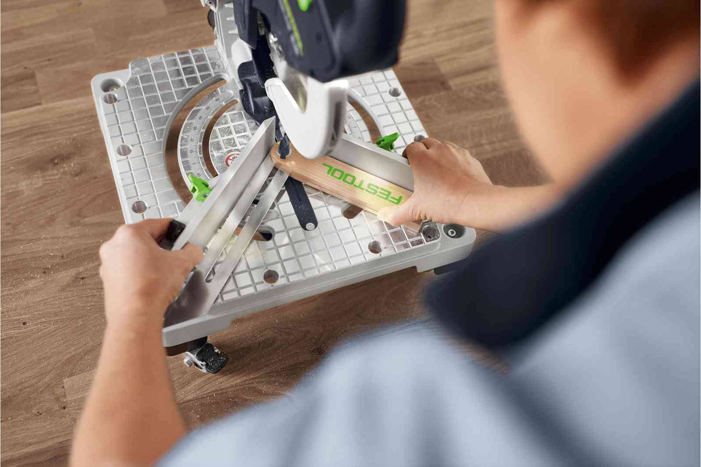 Festool Cordless compound mitre saw SYMMETRIC SYMC 70 EB-Basic