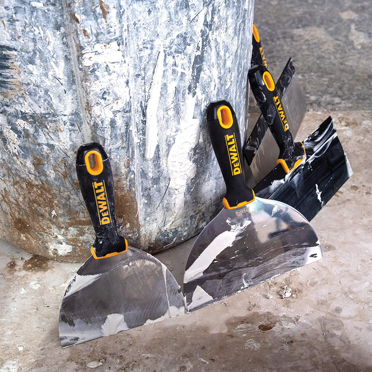DeWalt професионален инструмент в действие — професионална употреба