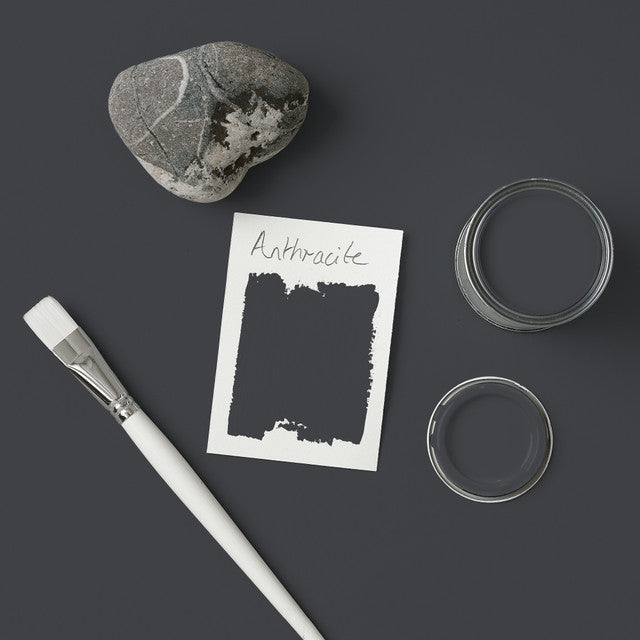 Rust Oleum Chalky Finish Wall Paint / Anthracite 2.5L