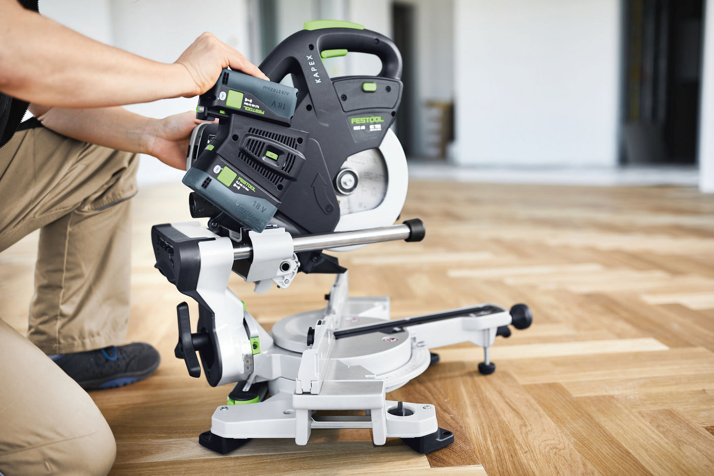 Festool Акумулаторен циркулярен трион с теглещо подаване KAPEX KSC 60 EB 5,0 I-Plus