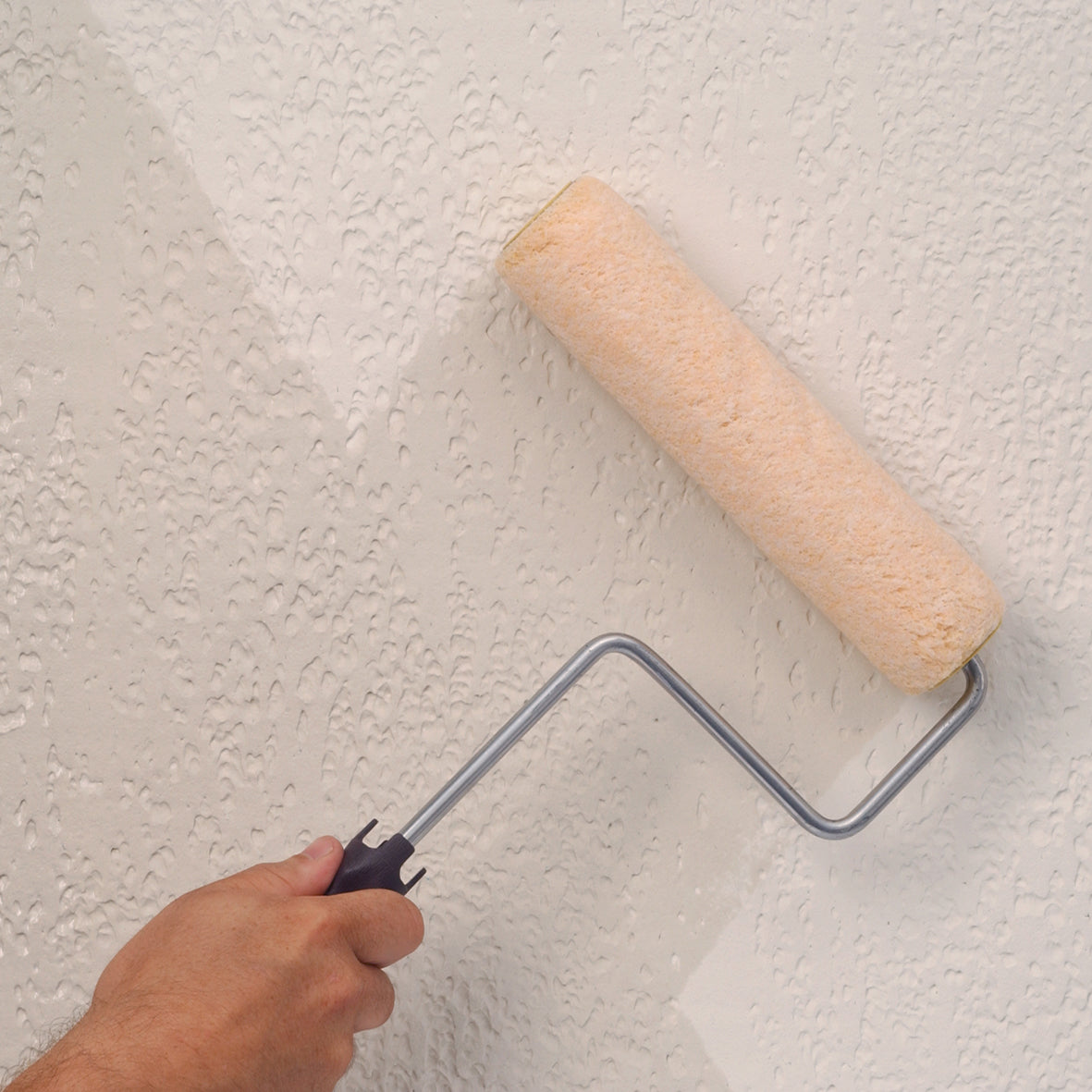 Zinsser Gardz 1L — изглед на опаковката с лого Zinsser