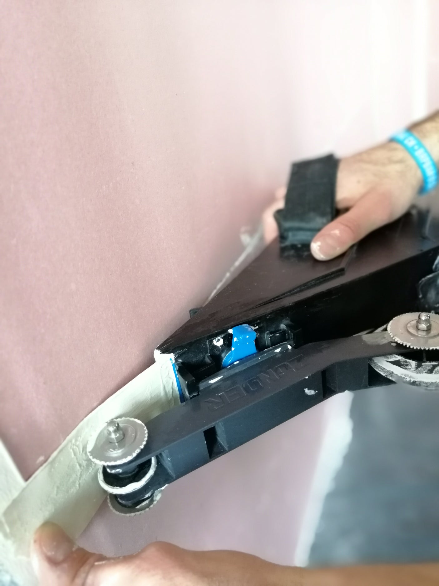 DELKO ZUNDER + Click n’ roll inside roller + flusher 6sm