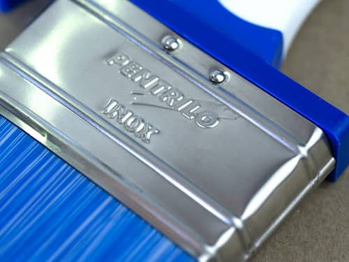 Flat Brush Tri-material Cubrix with Hanger 25mm