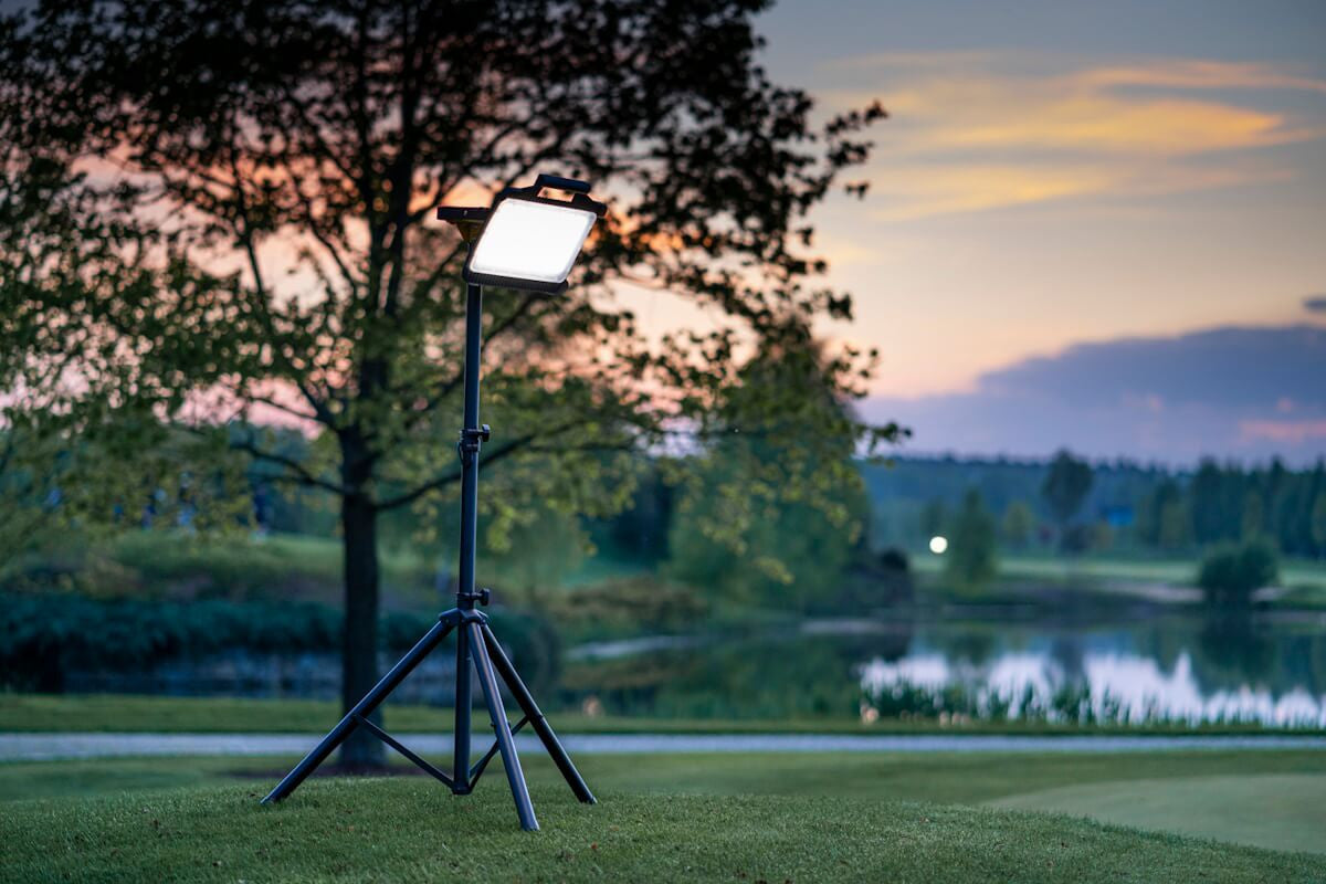 MANA Light Прожектор със статив 4600lm — допълнителна снимка
