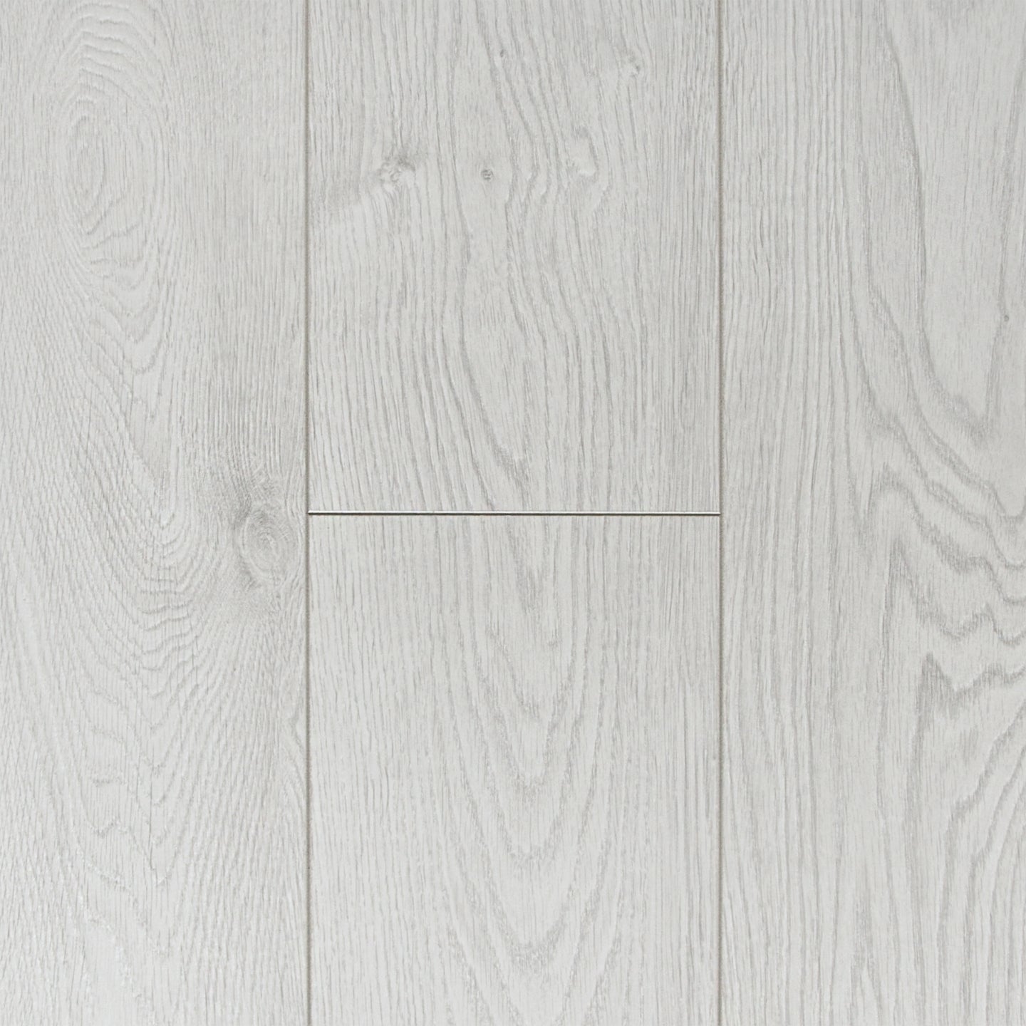 Ламиниран паркет PRK904 8мм AC4/32 AGT Alp Effect V4