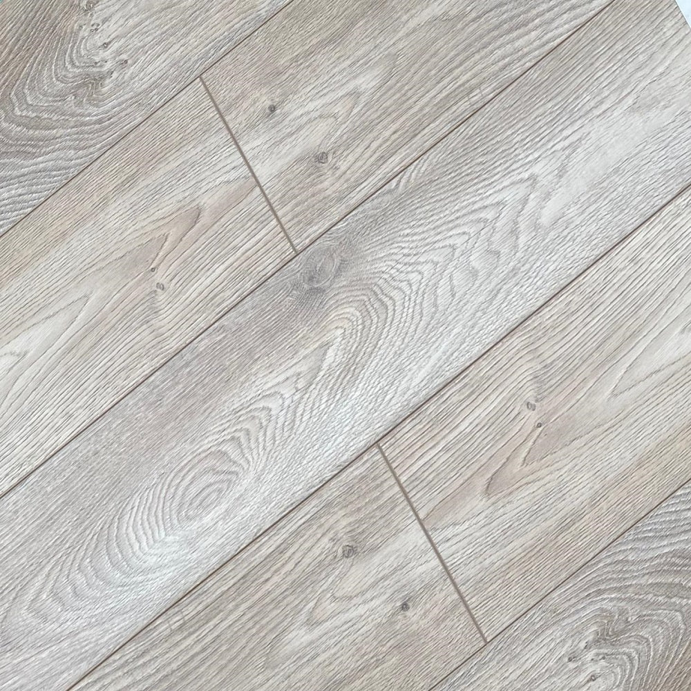 Laminate Flooring PRK914 12mm AC5/33 AGT Logan Effect Premium V4