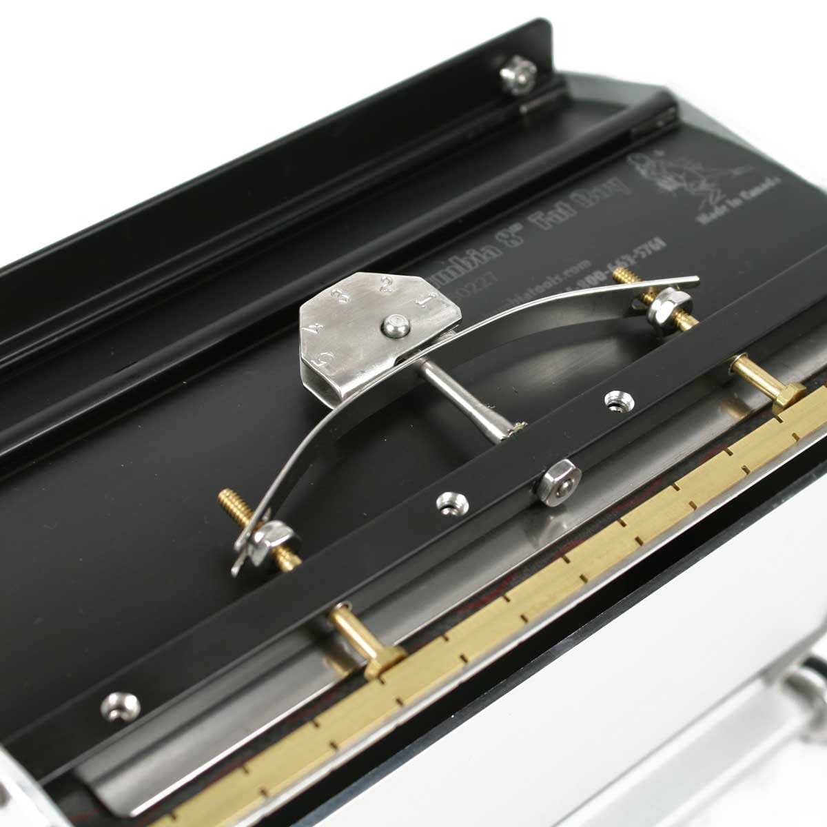 COLUMBIA Fat Boy Box 8"