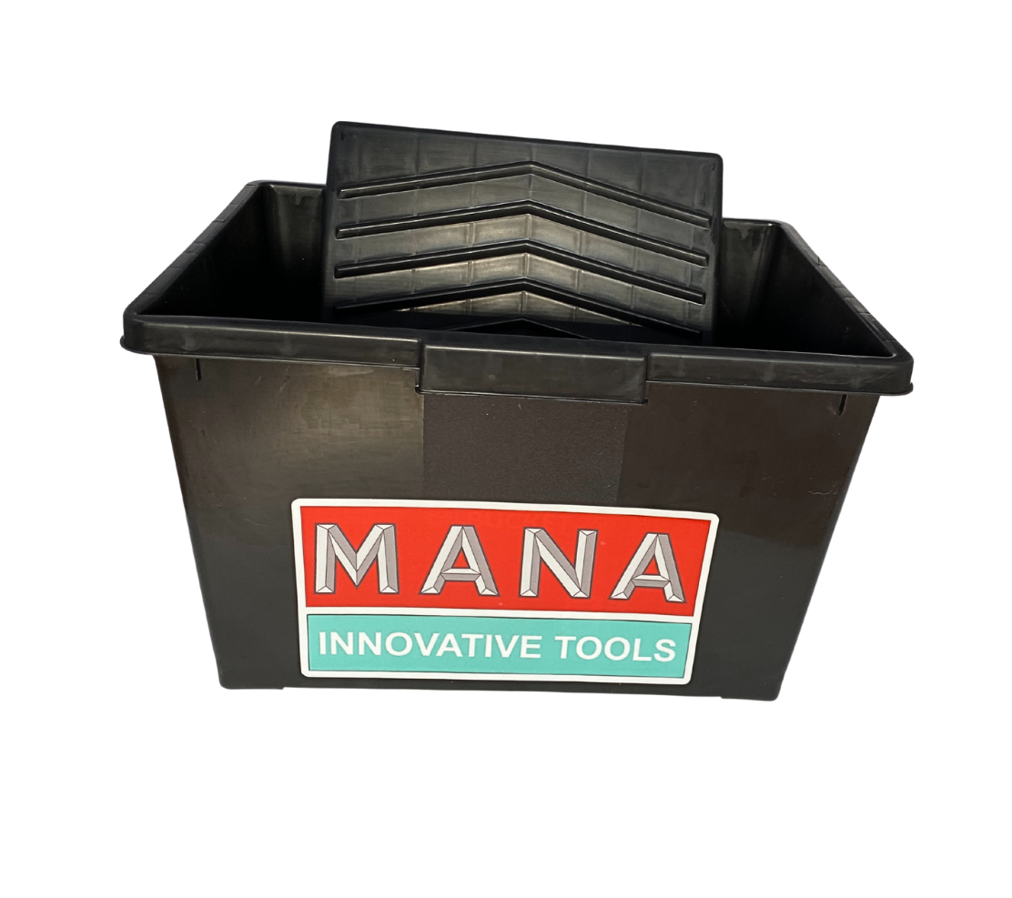 MANA Кофа за боядисване с капак, 25см — приложение