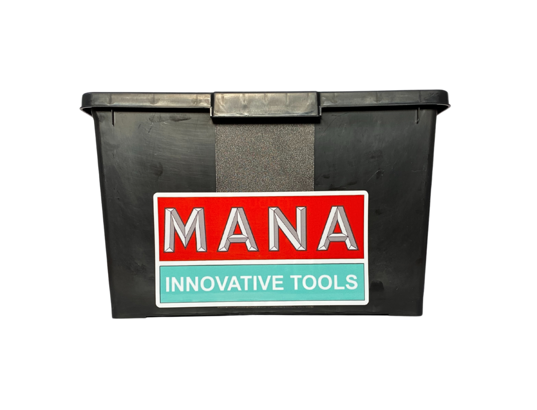 MANA кофа за шпакловка — детайл на работната глава