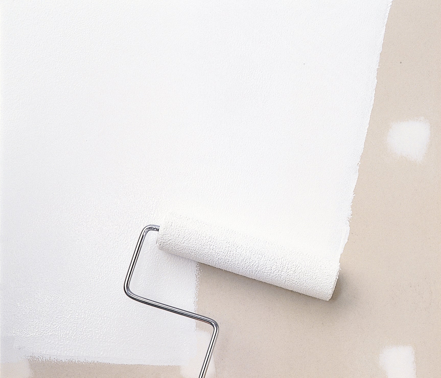 ZINSSER BULLS EYE 1-2-3 Свързващ грунд против петна за гланцови повърхности Base D BX/1L