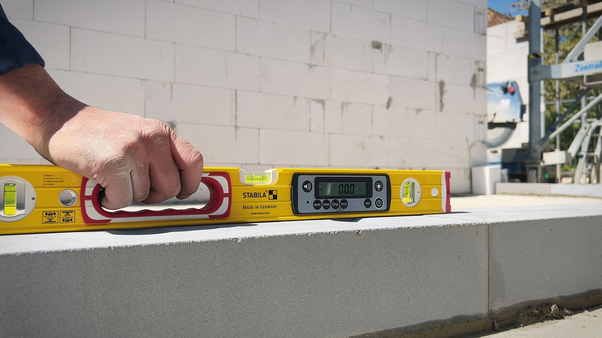 STABILA Aluminum electronic level TECH 196 DL IP67 61cm