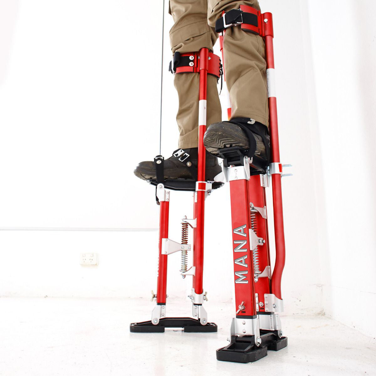 MANA Double Pole Stilts Magnesium Adjustable Height 24" to 40"